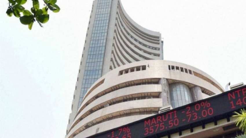 sensex falls over 100 pts bank energy it stocks drag