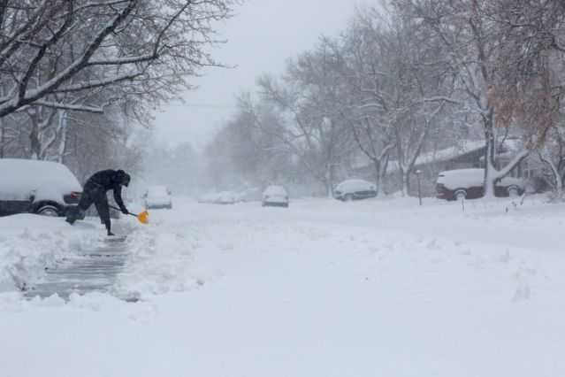 Dangerous Winter Storm Batters Western US As Airport