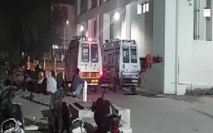 6 dead due to toxic chemical leak in Surat