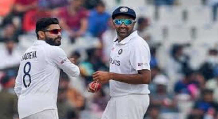 ashwin jadeja show magnanimity sacrifice overs for jayant