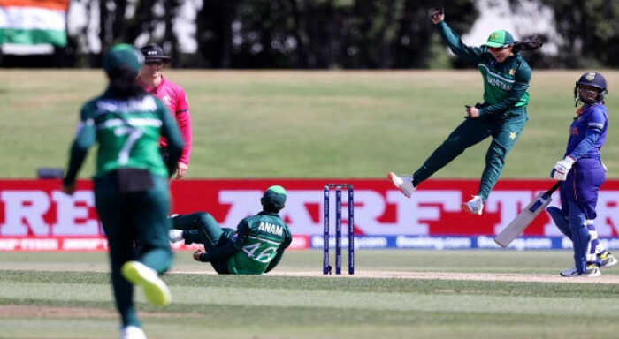 crowd capacity increases for womens wc