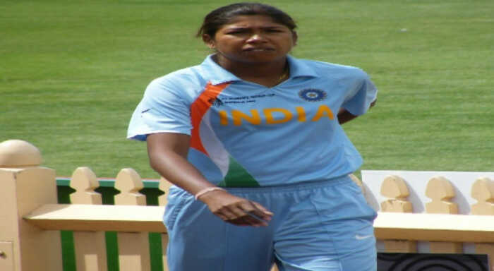 jhulan becomes highest wicket taker in wcs