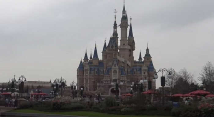shanghai disney resort to shut