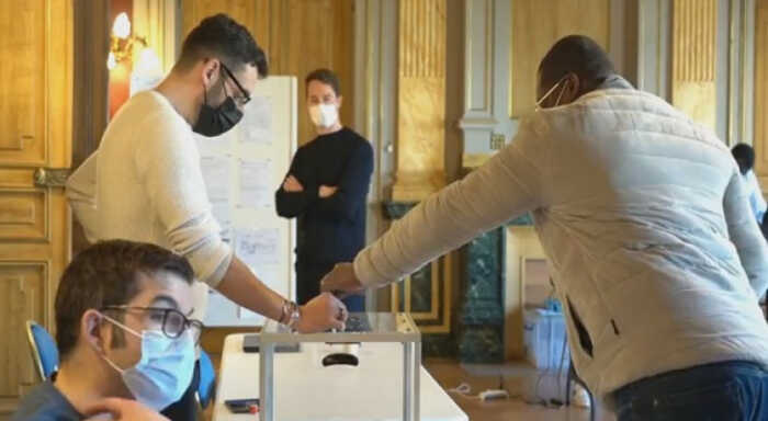 voting begins in 2022 french presidential election