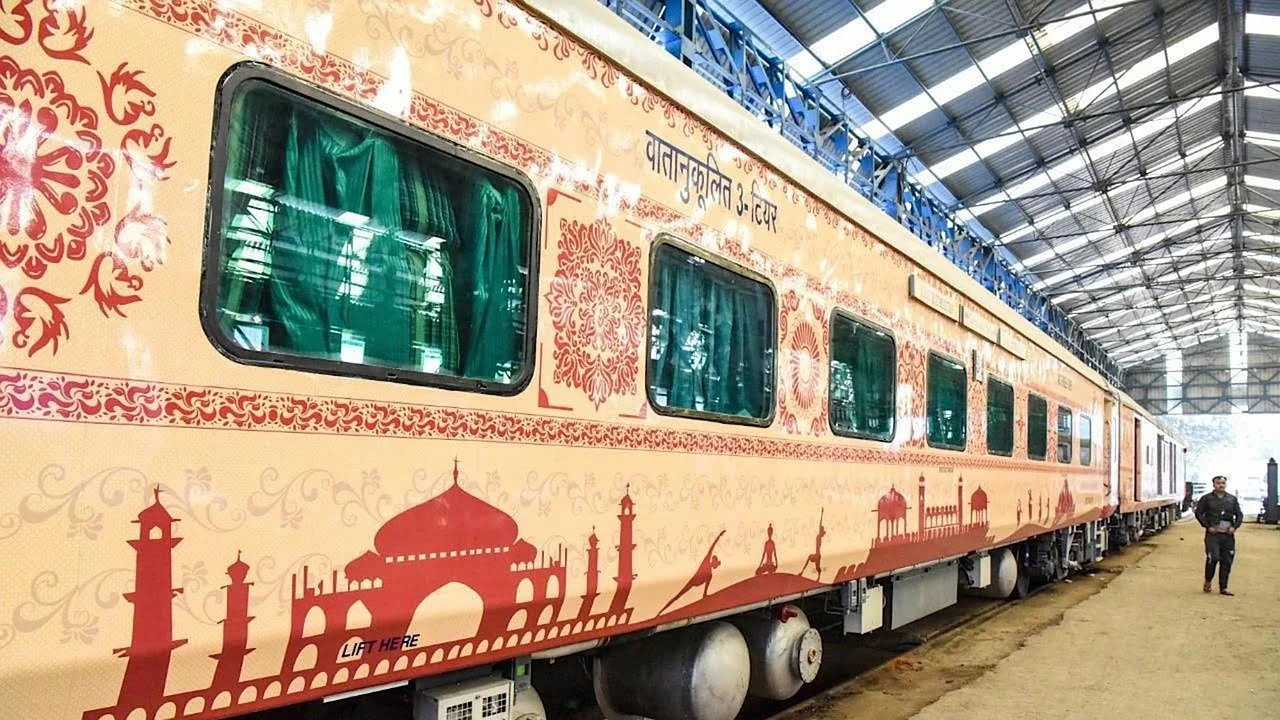 Bharat Gaurav AC Tourist Train