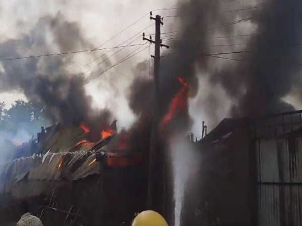 Massive Fire Engulfs Tent House Warehouse in Jaipur