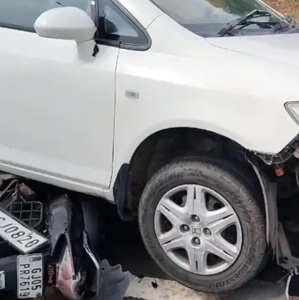 Surat Road Accident