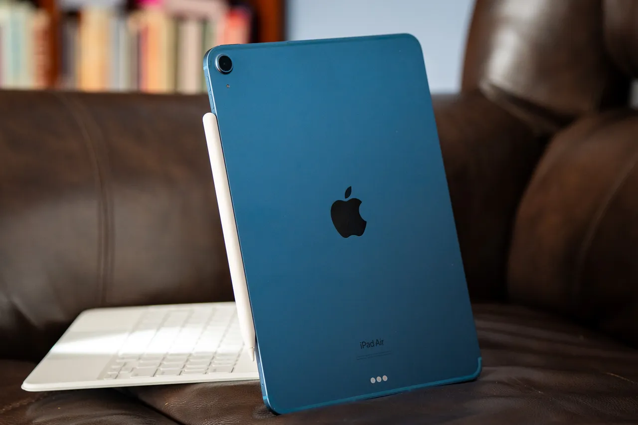 iPad Air (2024)