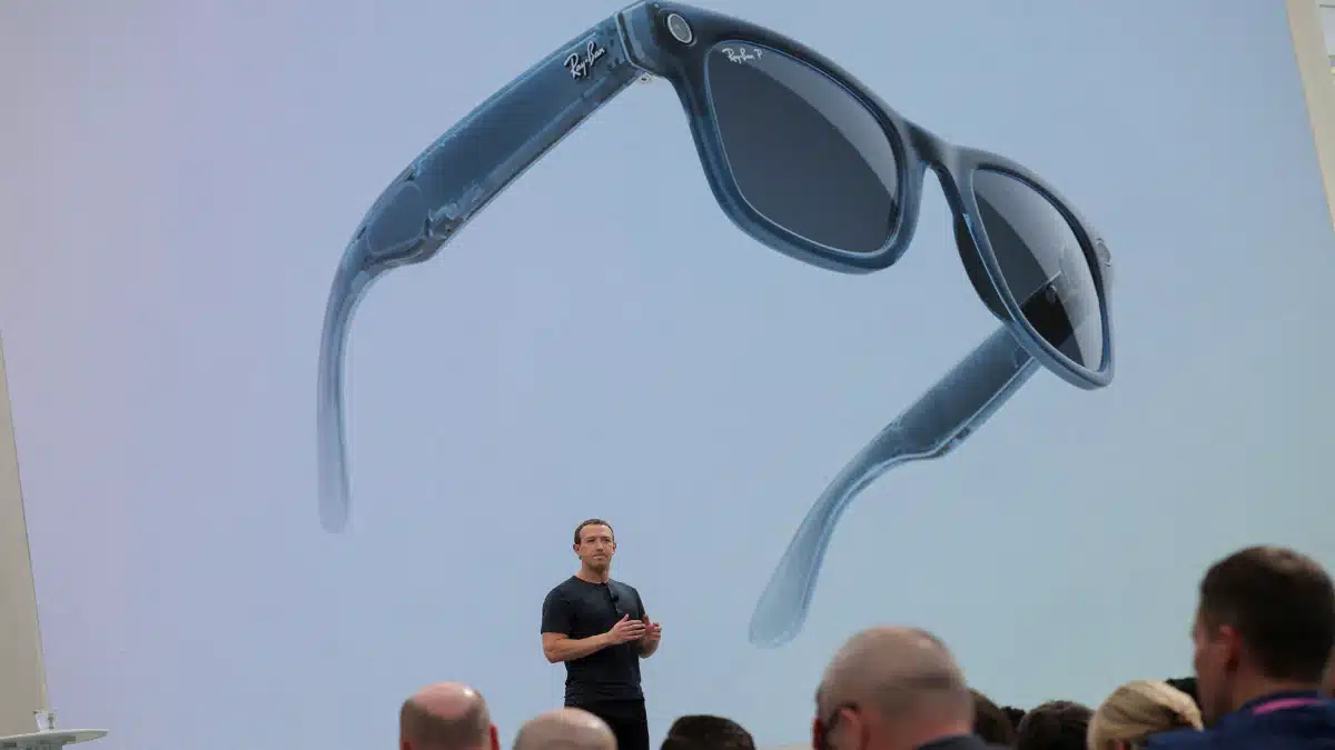 Ray-Ban Meta Smart Glasses