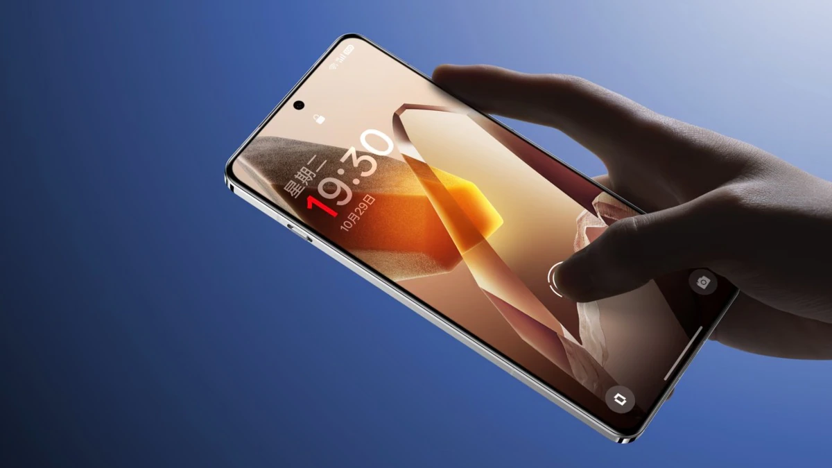 OnePlus Tackles Green Line Issue with Lifetime Display Warranty Ahead of OnePlus 13 Launch