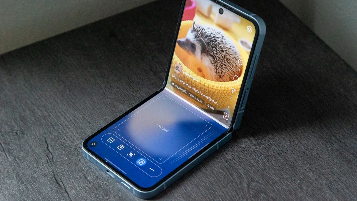 Samsung Galaxy Z Flip FE