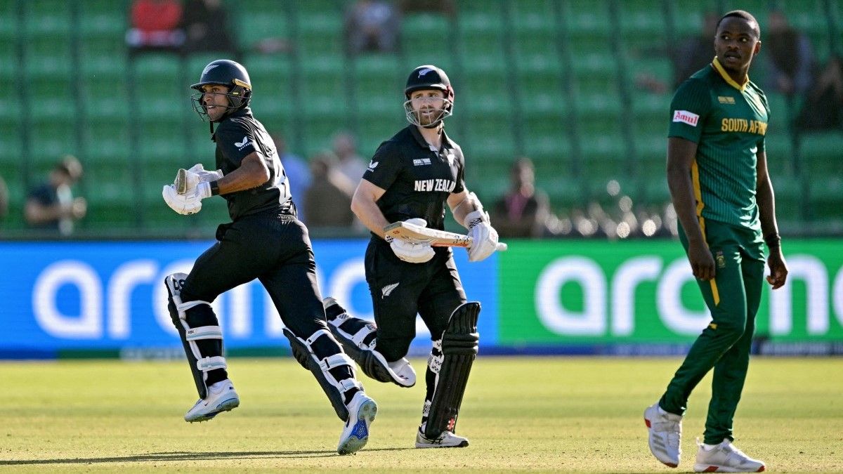 New Zealand Crushes South Africa