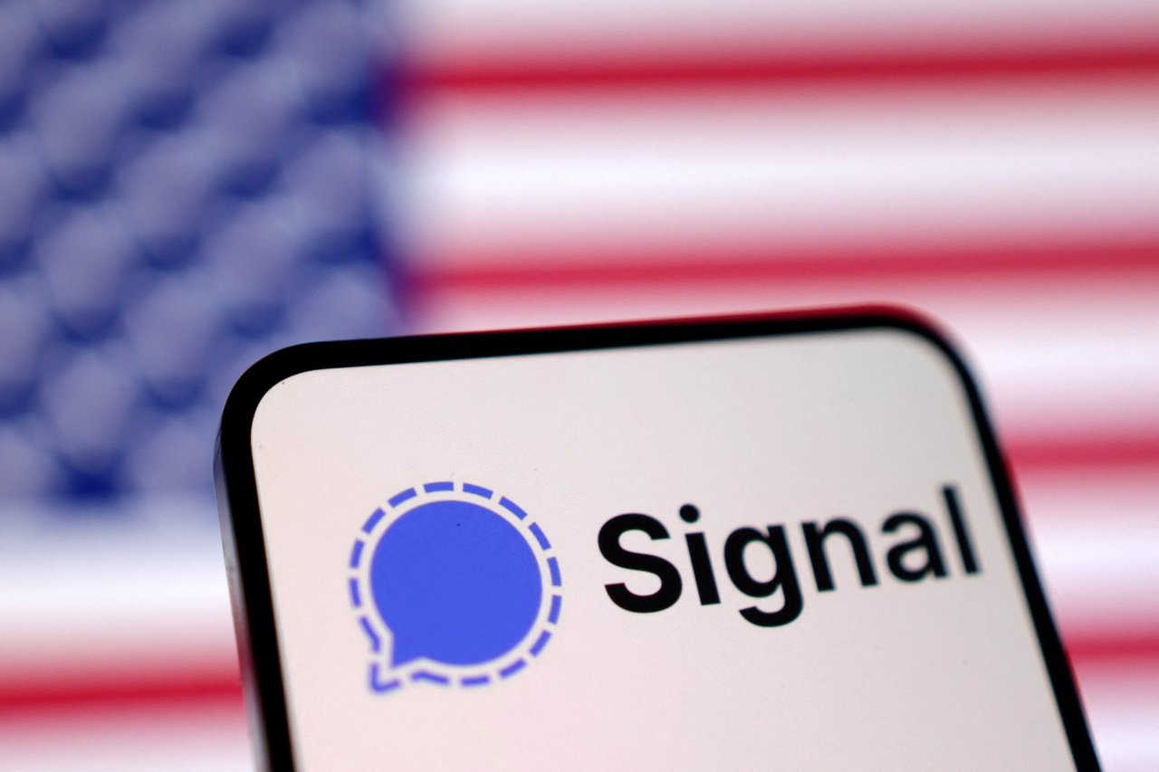 Signal app leak Washington