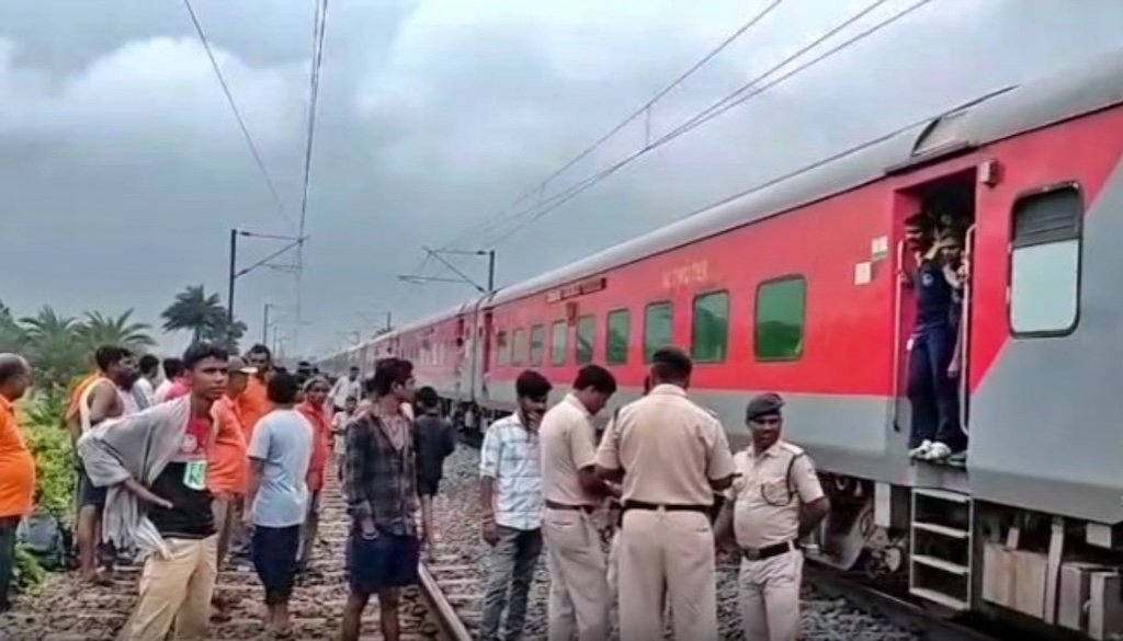 Begusarai train accident
