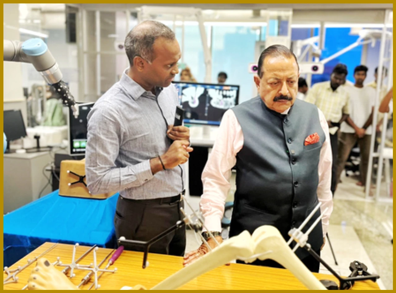 Dr. Jitendra Singh Praises IIT Madras Innovation Model