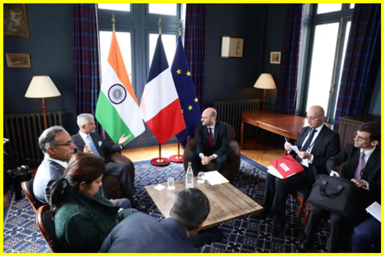 Indian Foreign Minister Dr. Jaishankar Arrives in France for G7 Meeting