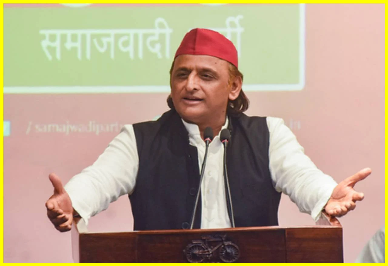 Akhilesh Yadav Hits Back at Yogi Adityanaths Chameleon Remark