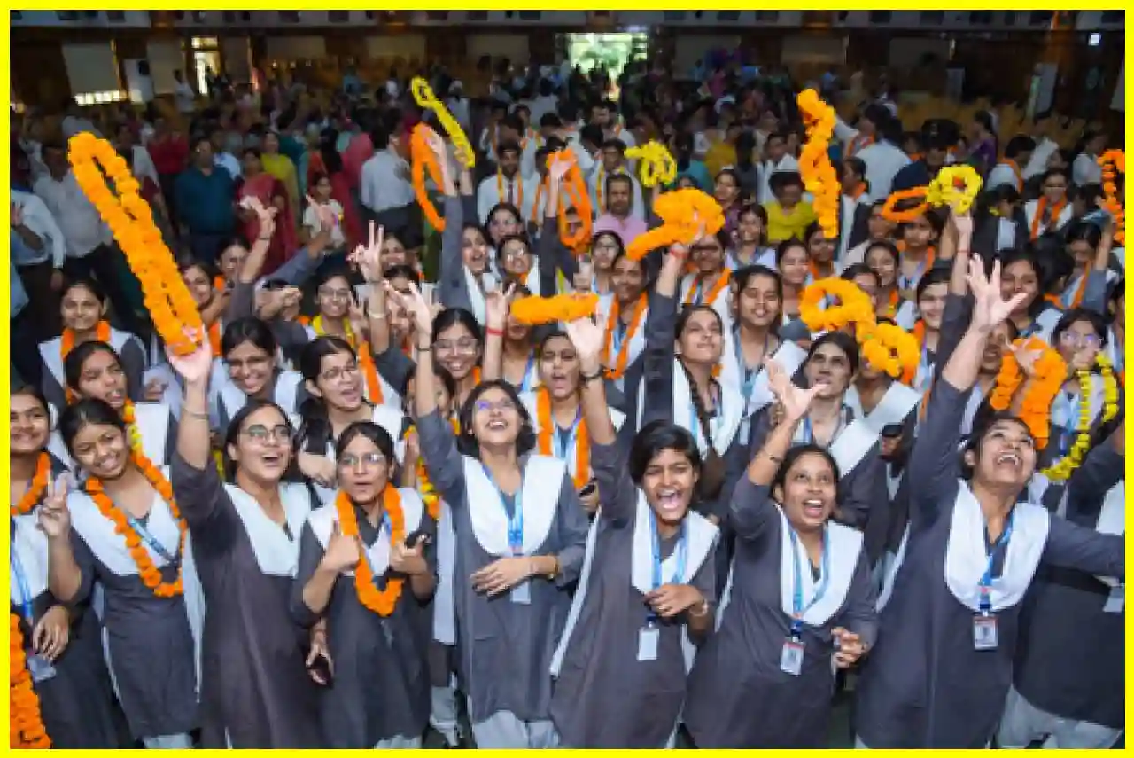 CBSE Class 12 Results: Kendriya Vidyalayas Shine, Decline in Overseas Performance