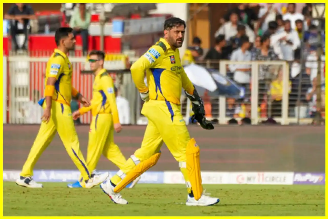 Dhonis Return Imminent, Says Michael Hussey
