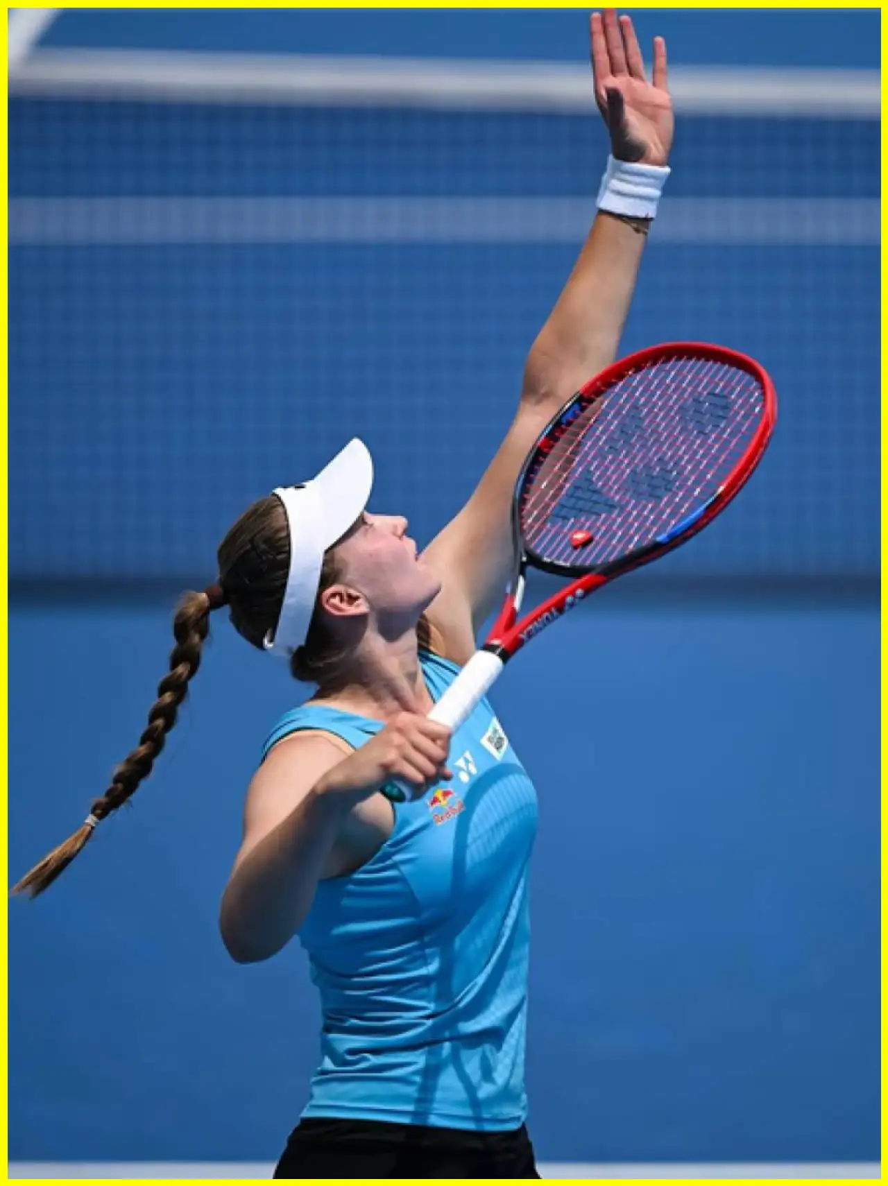 Elena Rybakina Advances to Round of 16 at Italian Open