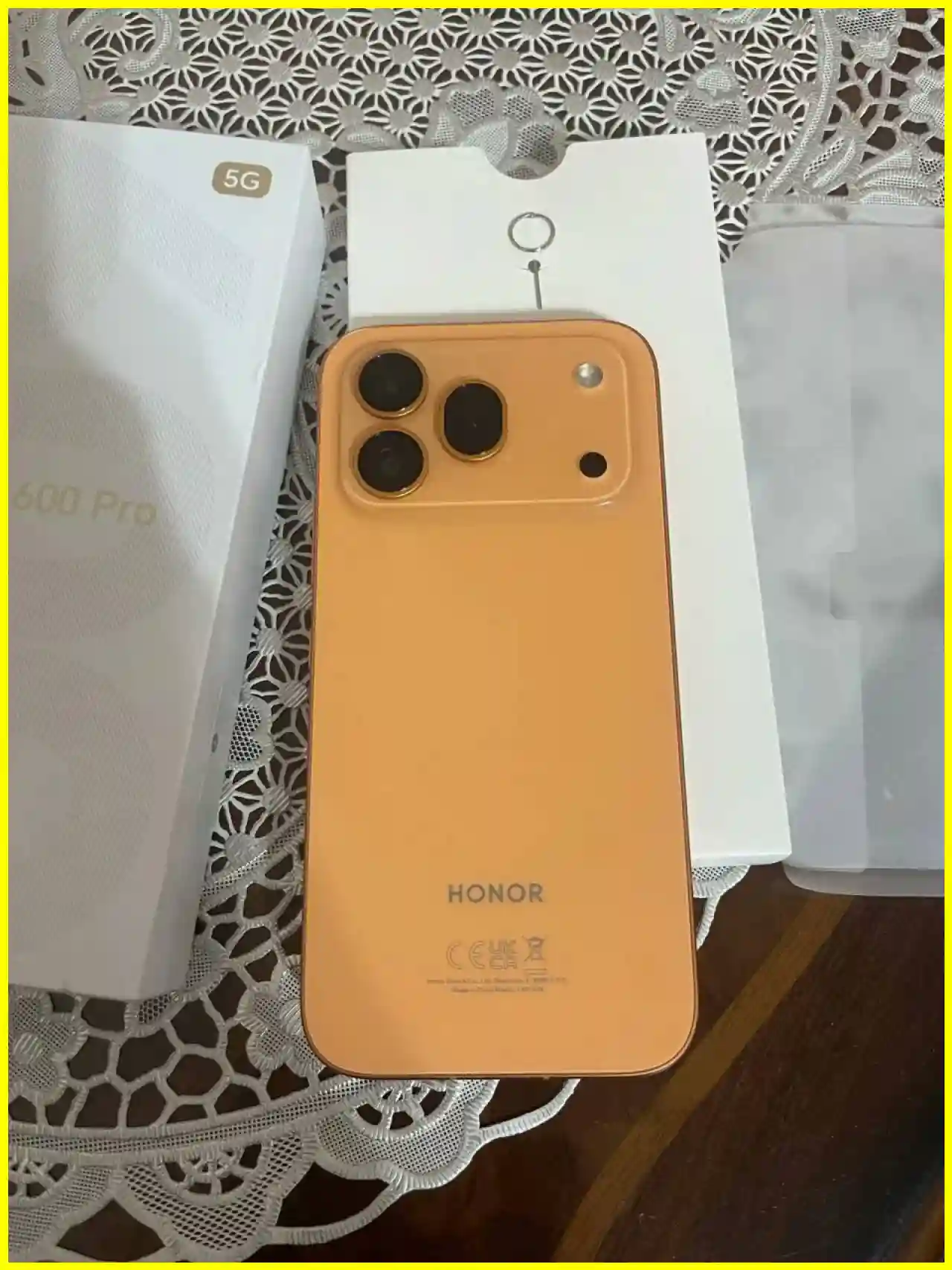 Honor 600 Pro Features Detachable Secondary Screen