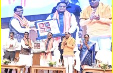 Odisha CM Praises Workers, Announces Wage Hike on Labor Day
