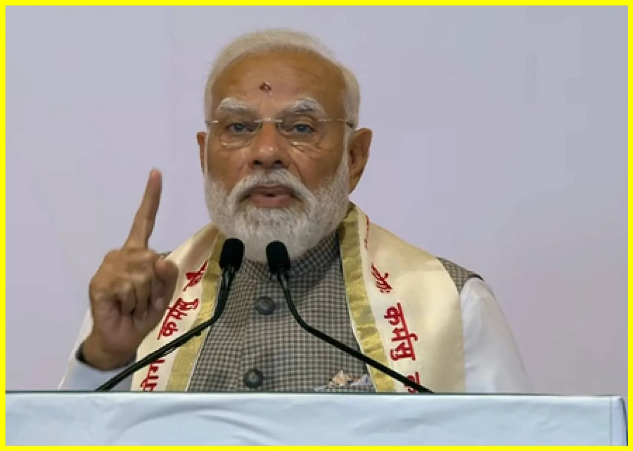 PM Modi Celebrates 45th Anniversary of Art of Living in Bengaluru