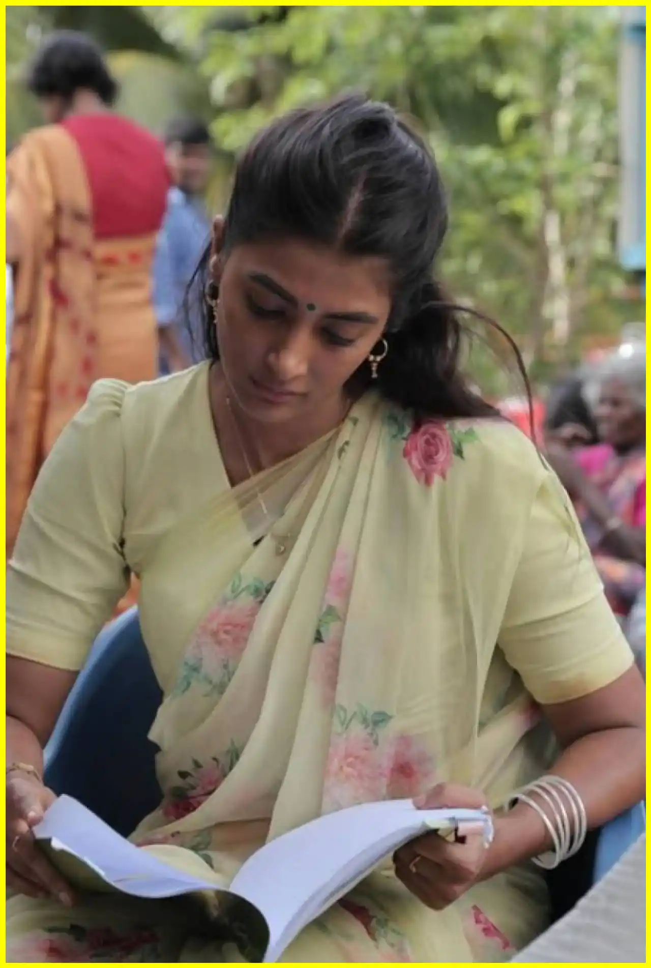 Pooja Hegde Shares Behind-the-Scenes Stories from Retro Film Set