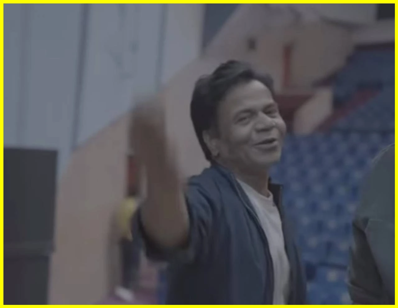 Rajpal Yadav Praises Anupam Khers Play Jaane Pehchaane Anjaane