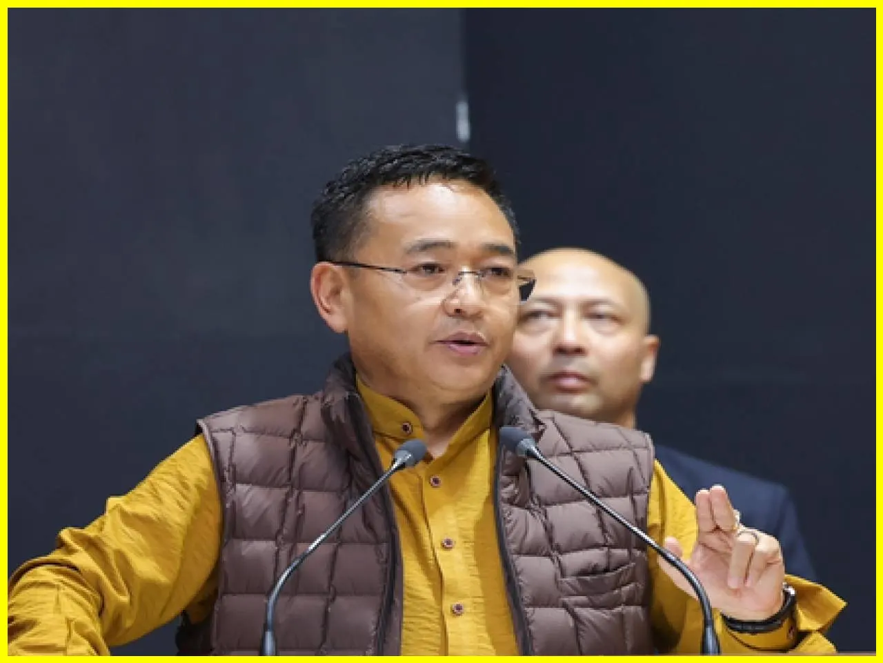 Sikkim CM Promotes Fuel Conservation Through Walking Initiative