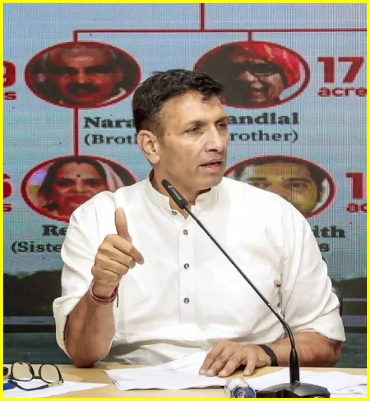 Congress Protests Against Rahul Gandhis Arrest in Bhopal