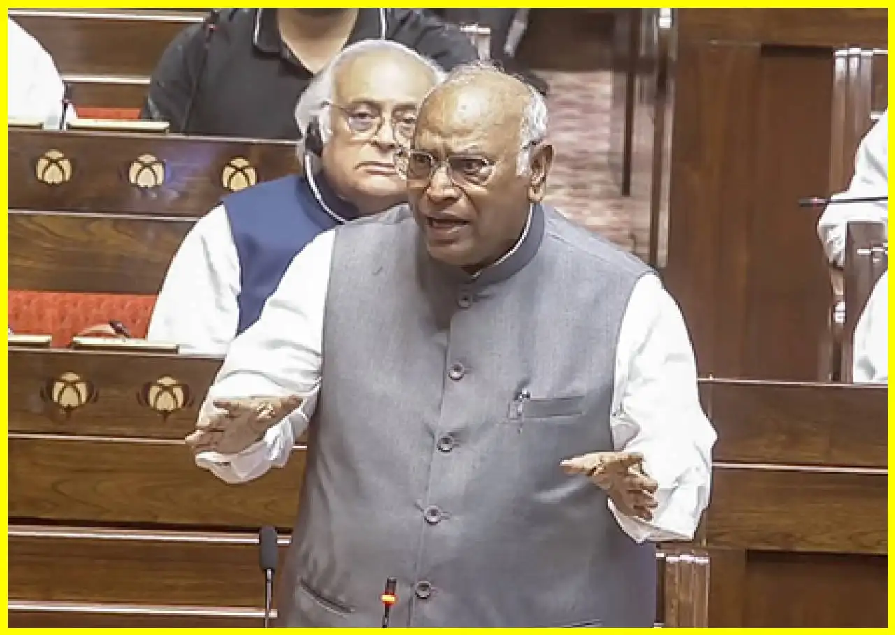 Opposition Demands Education Ministers Resignation for Fair Discussion