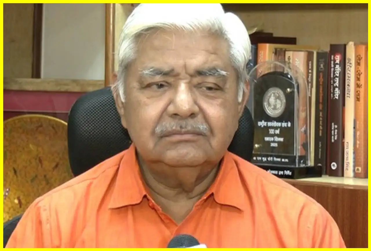 VHP Chief Challenges Opposition Leaders on Allegations
