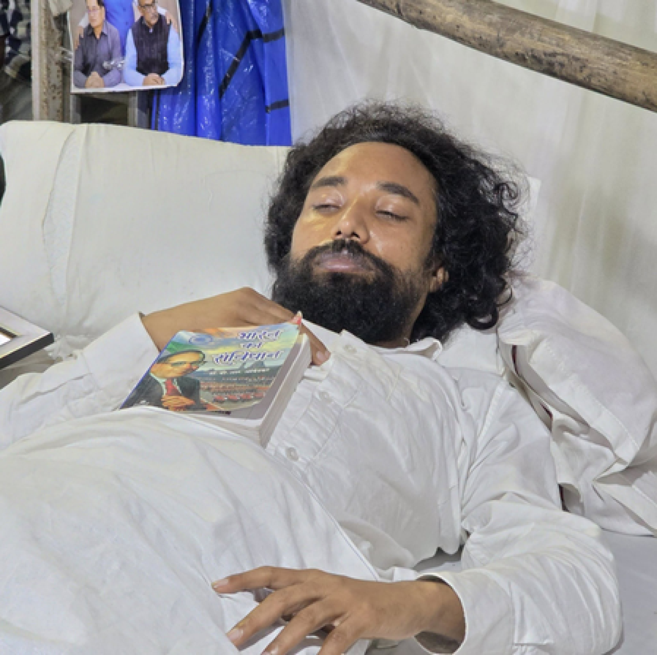 Students Continue Hunger Strike in Ranchi, Appeal to CM