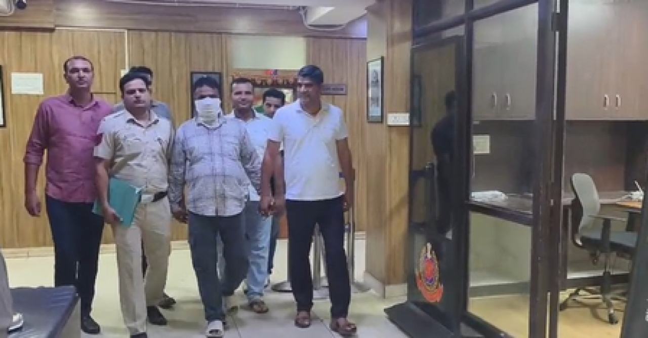 Two Notorious Thieves Arrested in Separate Cases by Delhi Police