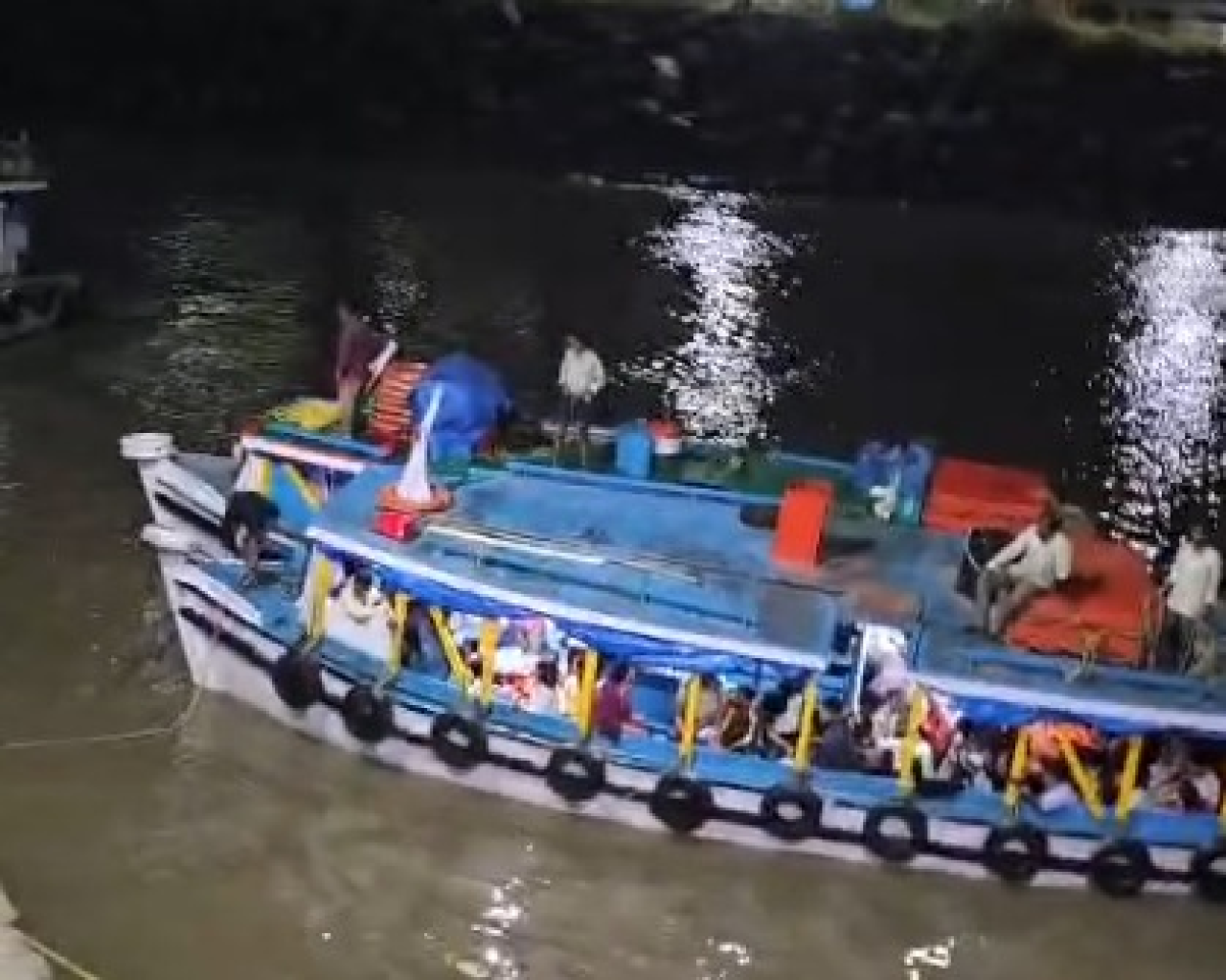Ferry Malfunction Near Gateway of India, All 38 Passengers Rescued