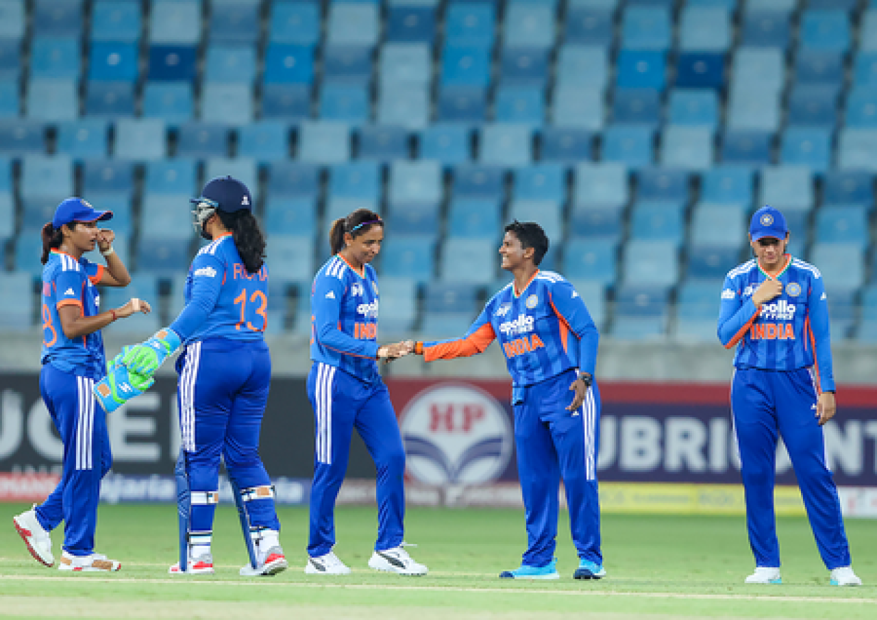 India Wins Womens Asia Cup for the Eighth Time, Declines Trophy from ACC President