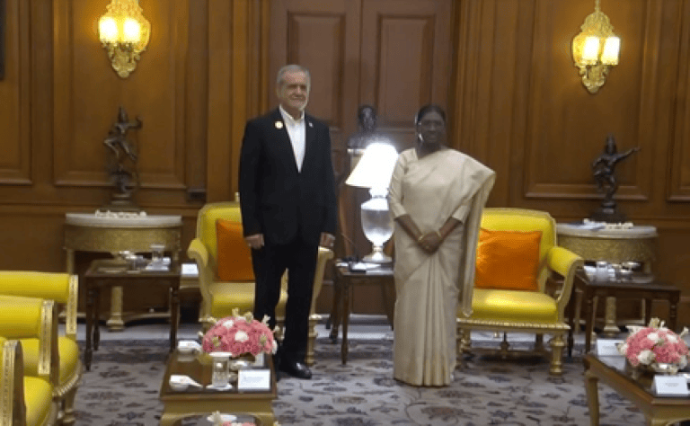 Iranian President Meets with Indian Counterpart in New Delhi