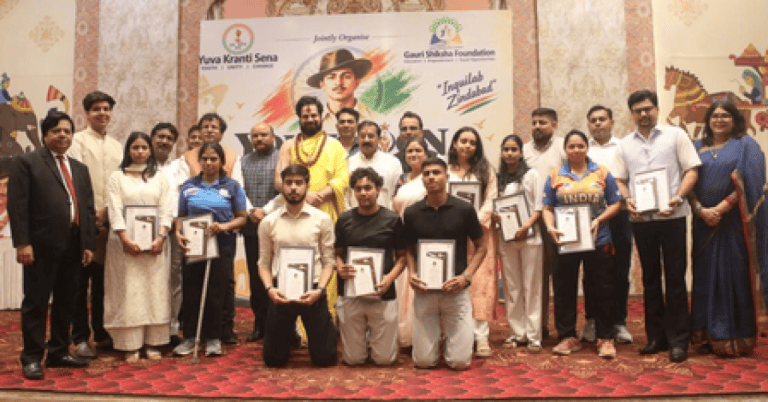 Youth Icons Honored at 2026 Awards in Noida