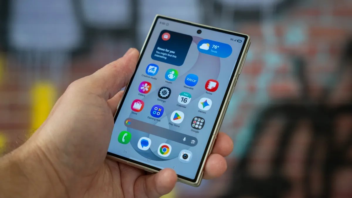 Galaxy Z Fold 8