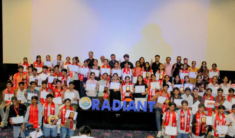 Radiant Academy Udaipur Organises STAR Talent Felicitation and Career Counselling Programme in Sagwara