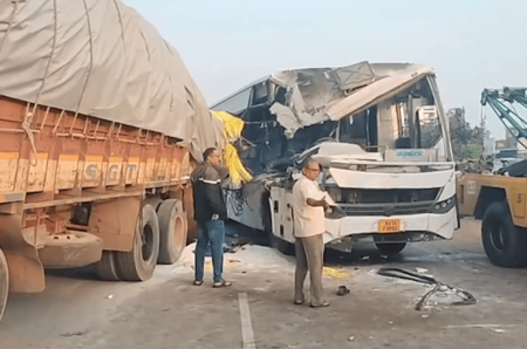 Fatal Collision In Karnatakas Chitradurga Claims Two Lives