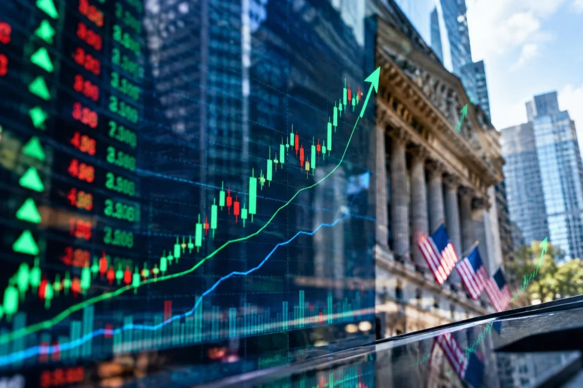 Indian Shares Rise as Investors Focus on Earnings