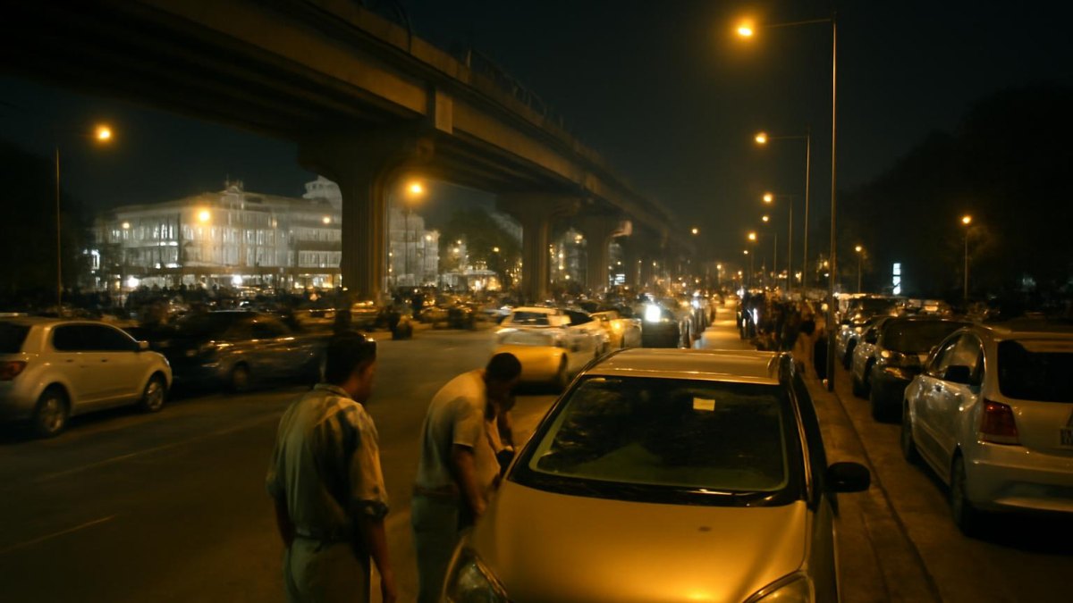 Rs 1 Lakh Cash and Gold Jewellery Stolen from Anchor’s Car Outside Udaipur Trade Fair